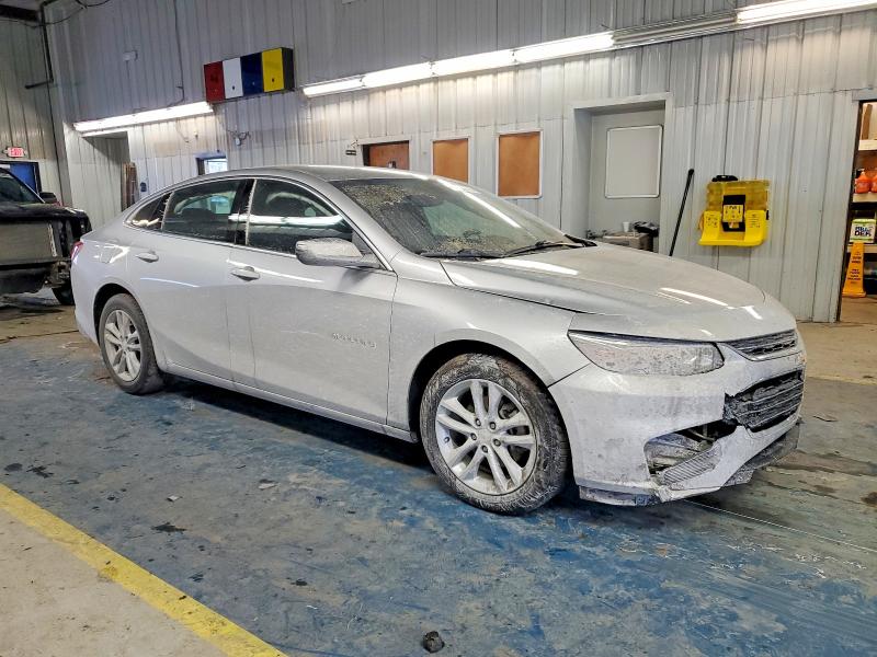 Photo 4 from auction – 2018 CHEVROLET MALIBU LT with VIN 1G1ZD5ST1JF247602