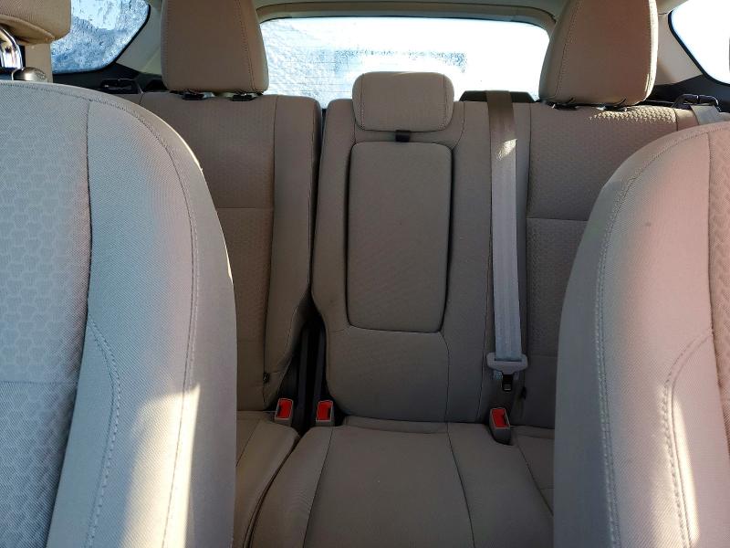 Photo 10 from auction – 2017 FORD ESCAPE SE with VIN 1FMCU0GD0HUF05742