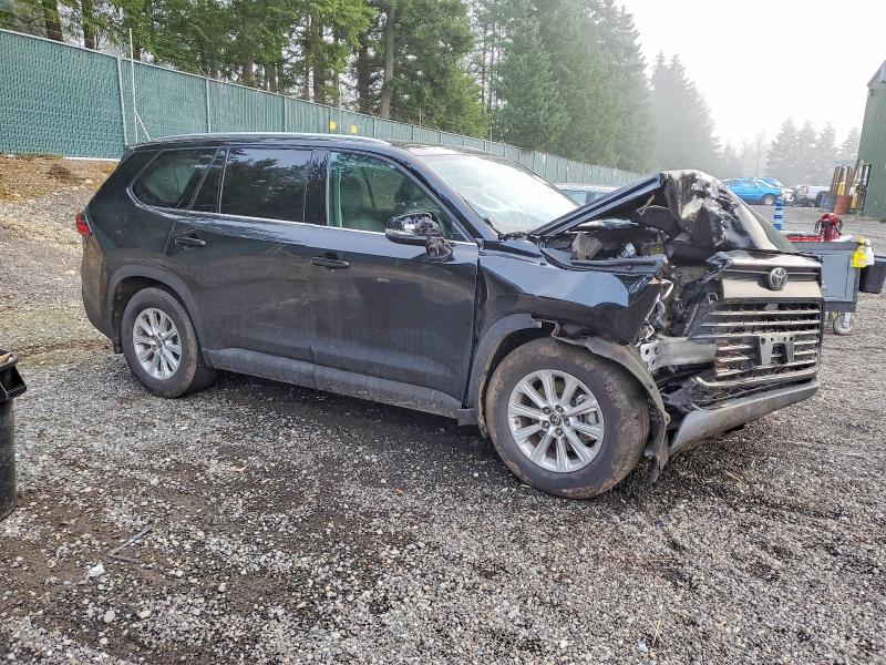 Photo 4 from auction – 2024 TOYOTA GRAND HIGH with VIN 5TDAAAB54RS024442