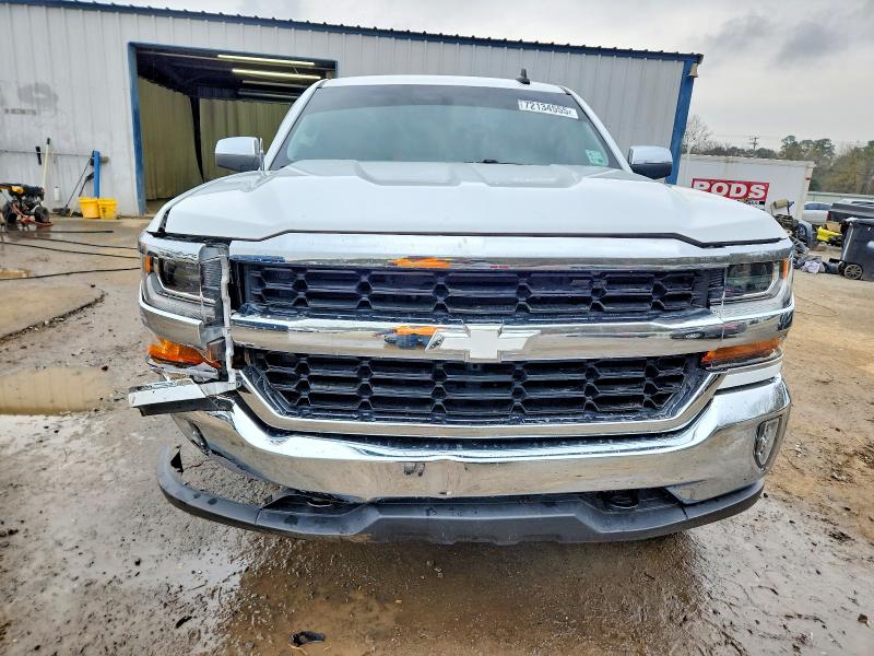 Photo 5 from auction – 2018 CHEVROLET SILVERADO with VIN 3GCUKREC9JG493757