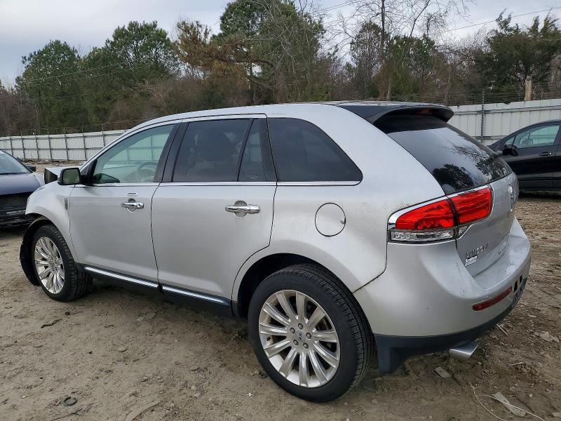 Photo 2 from auction – 2015 LINCOLN MKX with VIN 2LMDJ8JK7FBL30948