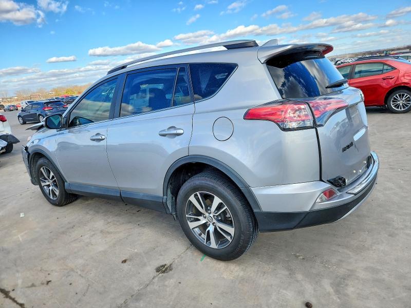 Photo 2 from auction – 2018 TOYOTA RAV4 ADVEN with VIN 2T3RFREV5JW840366