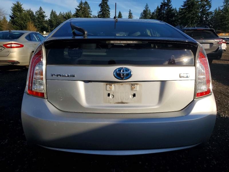 Photo 6 from auction – 2015 TOYOTA PRIUS with VIN JTDKN3DU0F0481790