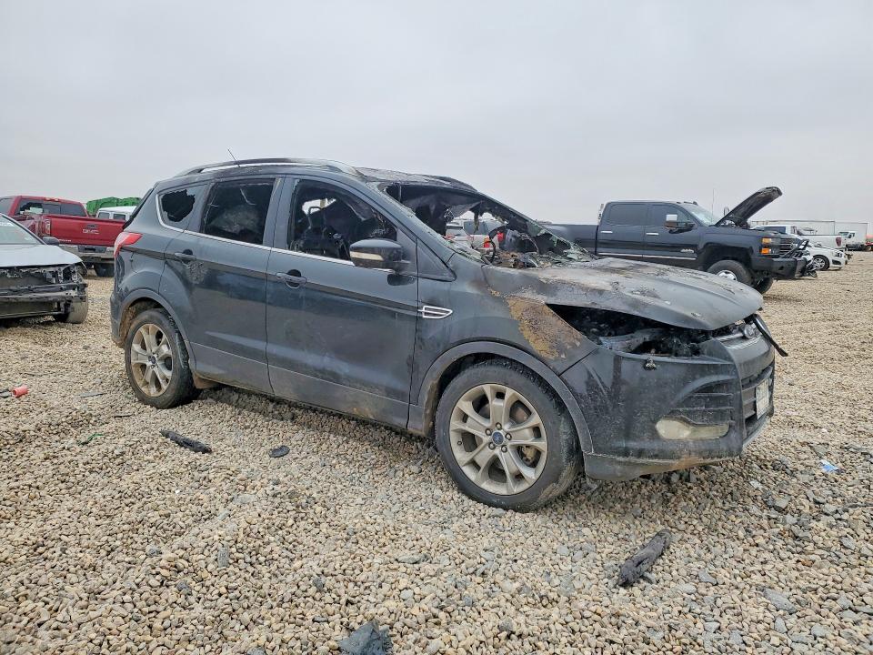 Foto 4 de la subasta – 2014 FORD ESCAPE con VIN 1FMCU9JX5EUD38958