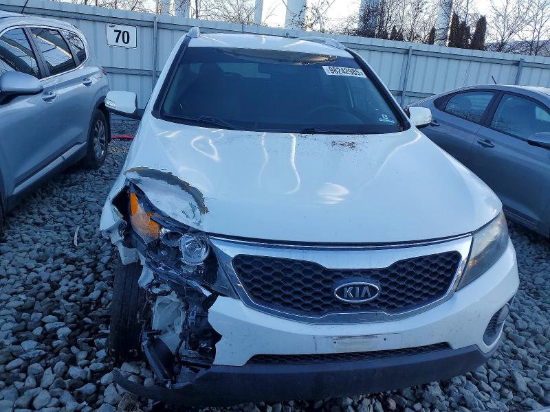 Photo 5 from auction – 2012 KIA SORENTO with VIN 5XYKT3A68CG248337