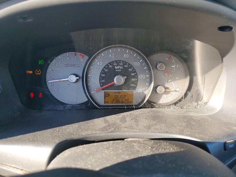 Photo 9 from auction – 2007 KIA RONDO LX with VIN KNAFG526977080904