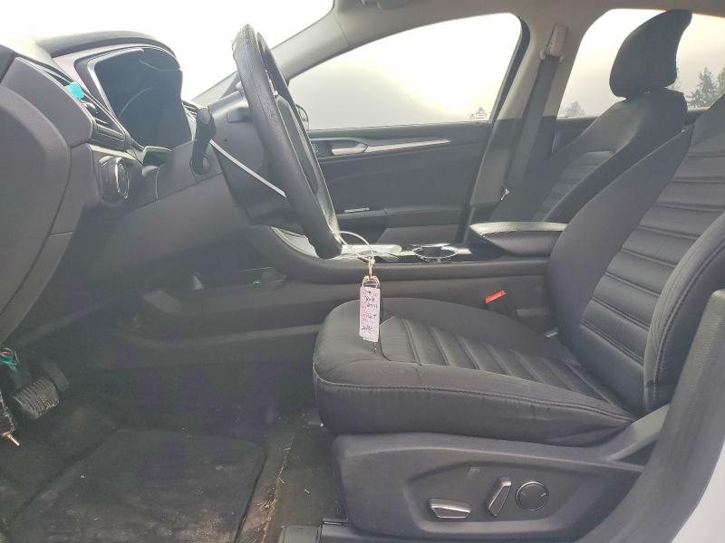 Photo 7 from auction – 2016 FORD FUSION SE with VIN 3FA6P0LU5GR398620