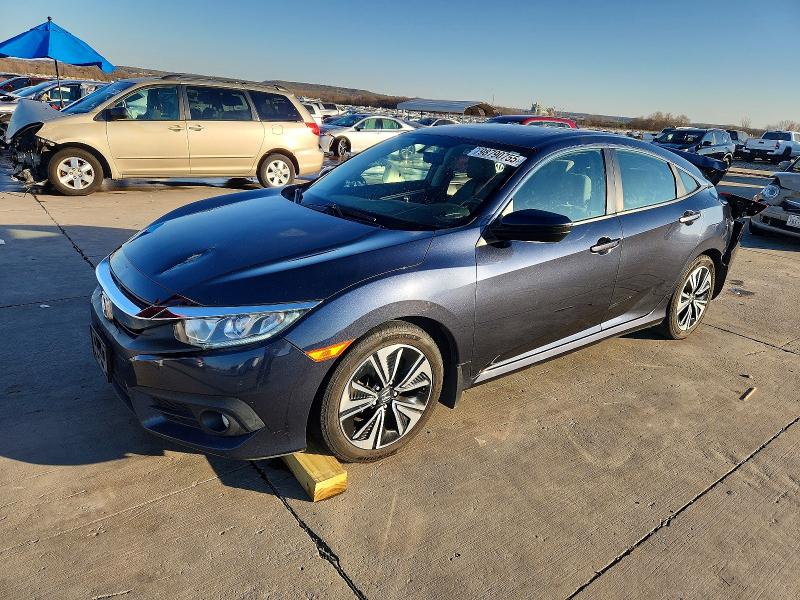 HONDA CIVIC 2017 with VIN 19XFC1E3XHE017126 - Photo from auction