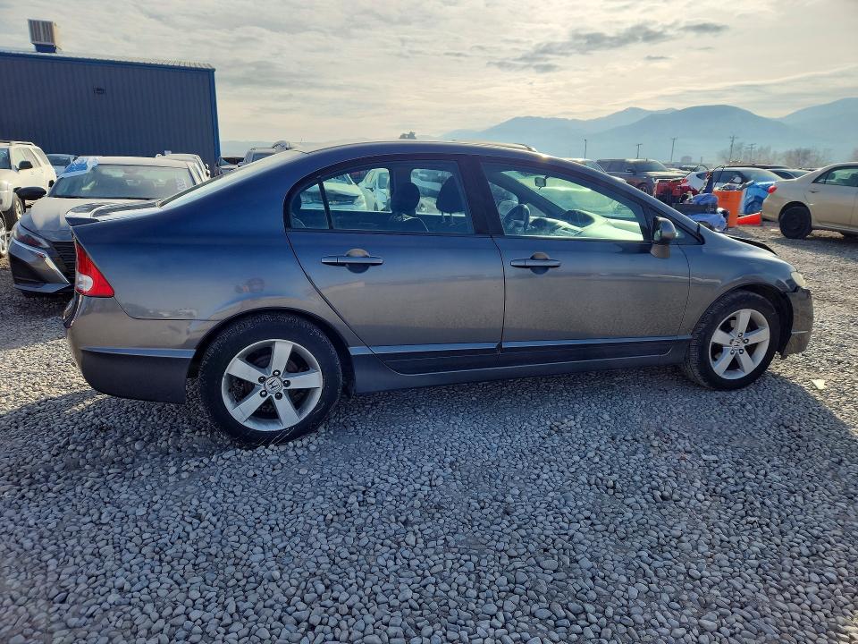 Photo 3 from auction – 2010 HONDA CIVIC LX-S with VIN 19XFA1F63AE017702