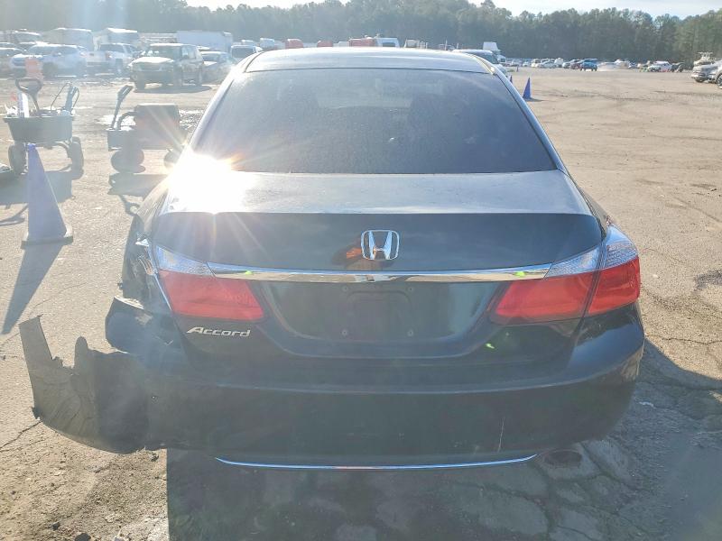 Photo 6 from auction – 2014 HONDA ACCORD with VIN 1HGCR2F32EA114780