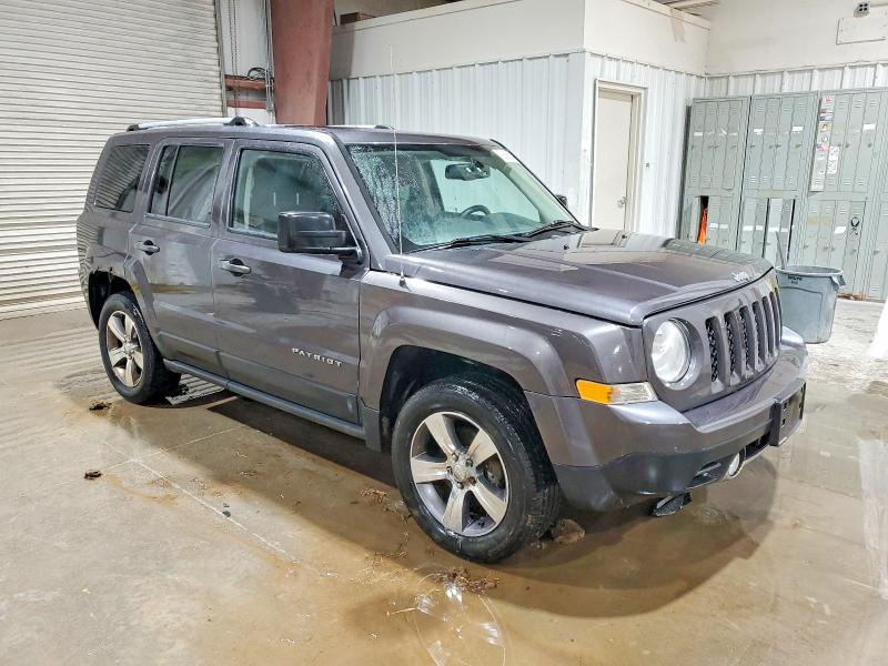 Photo 4 from auction – 2017 JEEP PATRIOT LA with VIN 1C4NJRFB2HD165469