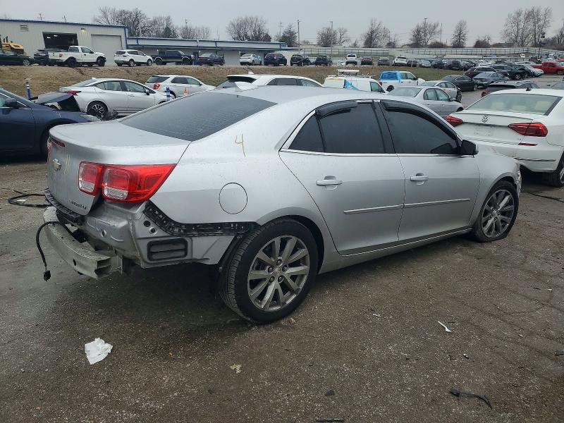 Photo 3 from auction – 2015 CHEVROLET MALIBU with VIN 1G11D5SL8FU150316