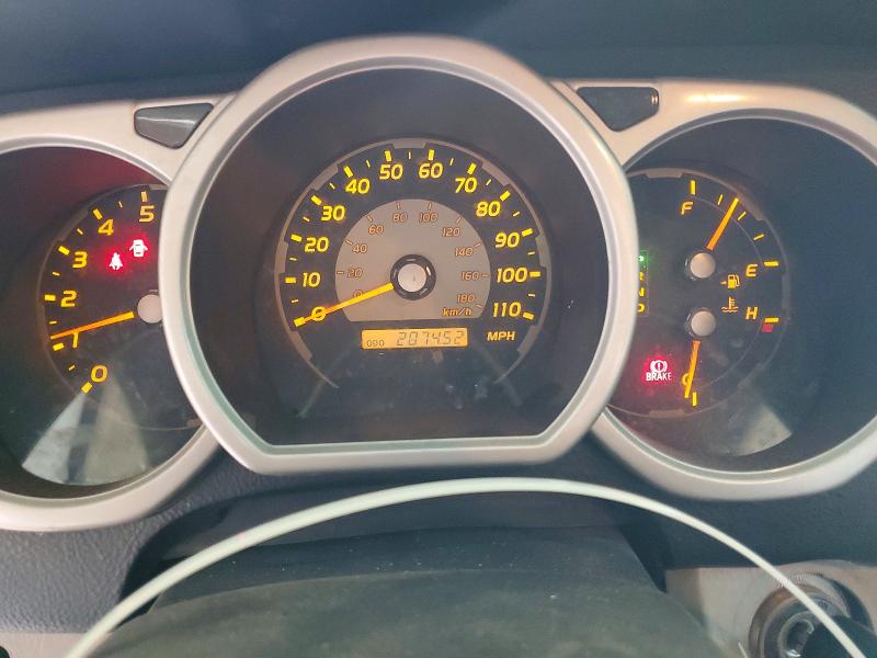 Photo 9 from auction – 2004 TOYOTA 4RUNNER SR with VIN JTEBU14R640033470
