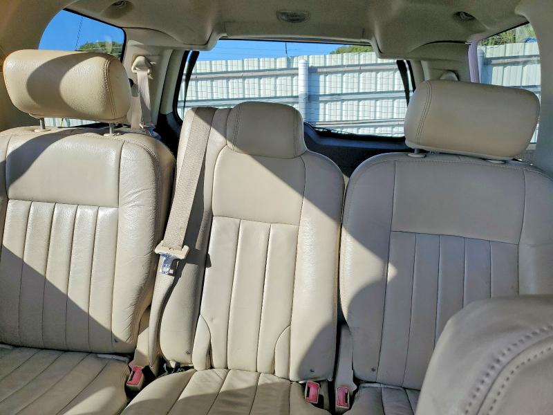 Photo 10 from auction – 2004 LINCOLN NAVIGATOR with VIN 5LMFU27R04LJ22708