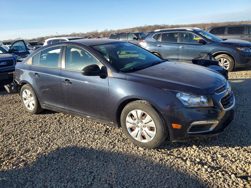 Photo 4 from auction – 2015 CHEVROLET CRUZE with VIN 1G1PA5SH0F7253100