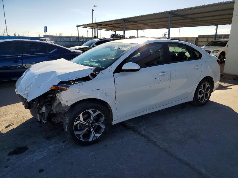 KIA FORTE 2021 with VIN 3KPF24AD7ME322998 - Photo from auction