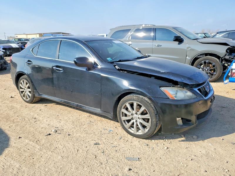 Photo 4 from auction – 2006 LEXUS IS 250 with VIN JTHCK262X65001761