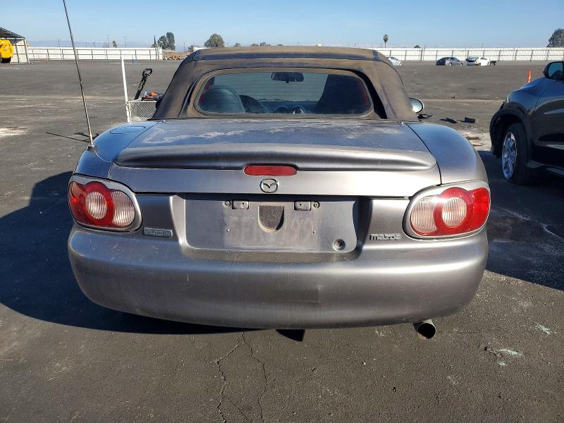 Photo 10 from auction – 2003 MAZDA MX-5 MIATA with VIN JM1NB353130309470