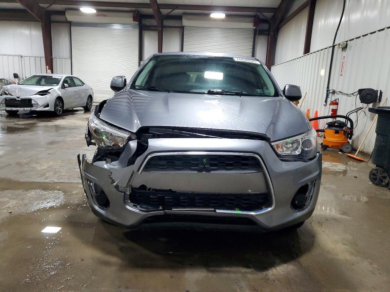 Photo 5 from auction – 2015 MITSUBISHI OUTLANDER with VIN 4A4AR3AUXFE035646