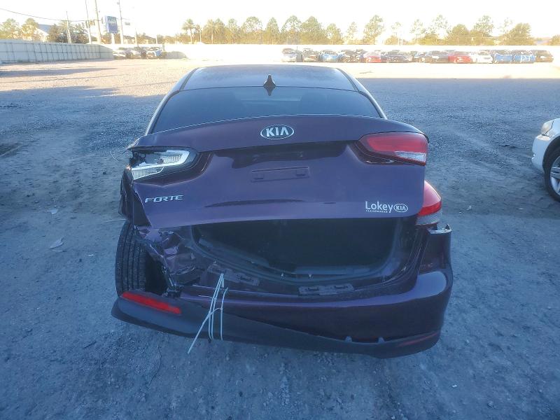 Photo 6 from auction – 2017 KIA FORTE LX with VIN 3KPFK4A72HE121946