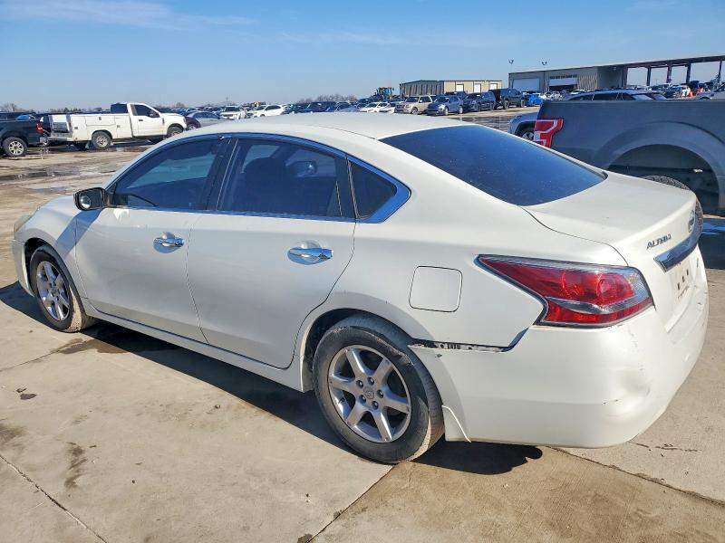 Photo 2 from auction – 2014 NISSAN ALTIMA with VIN 1N4AL3AP2EN221284