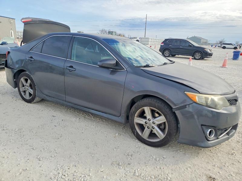 Фото 4 с аукциона – 2012 TOYOTA CAMRY BASE с VIN 4T1BF1FK4CU096889