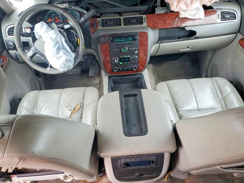 Photo 8 from auction – 2010 CHEVROLET TAHOE C150 with VIN 1GNMCBE34AR193765