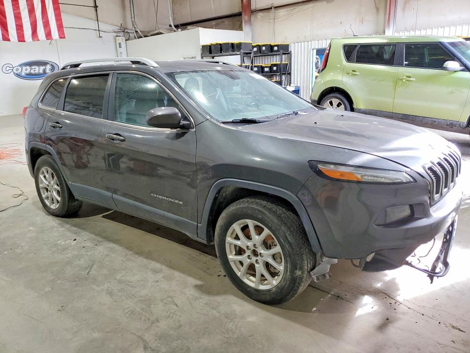 Photo 4 from auction – 2016 JEEP CHEROKEE with VIN 1C4PJMCB7GW289093