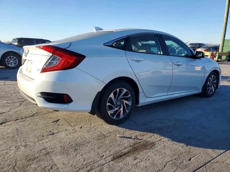 Photo 3 from auction – 2017 HONDA CIVIC EX with VIN 19XFC2F75HE075426