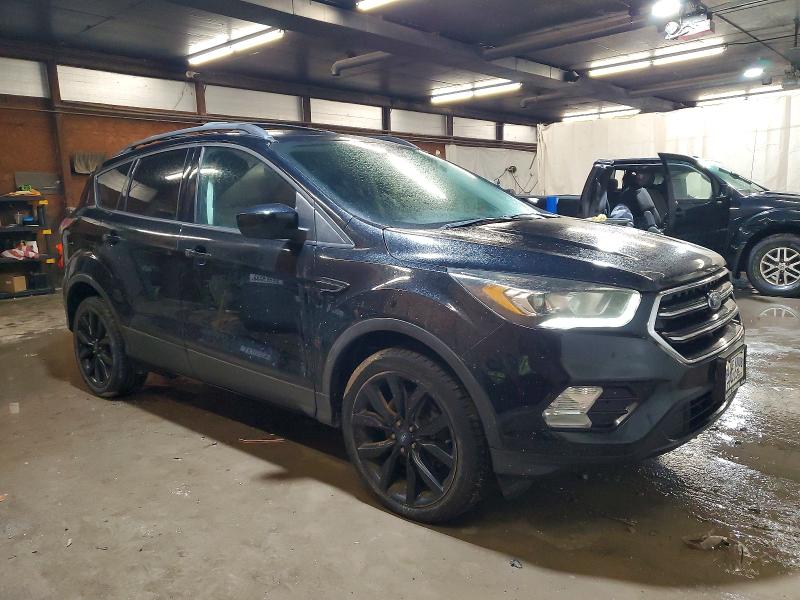 Photo 4 from auction – 2017 FORD ESCAPE with VIN 1FMCU9GD9HUA17829