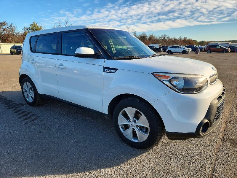 Photo 4 from auction – 2016 KIA SOUL with VIN KNDJN2A20G7260157