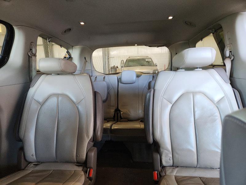 Photo 10 from auction – 2017 CHRYSLER PACIFICA with VIN 2C4RC1EG3HR570179