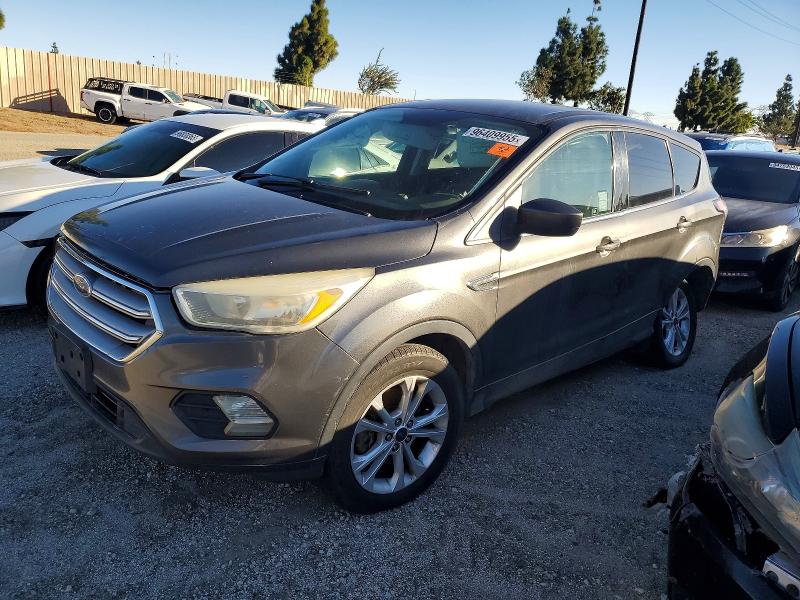 FORD ESCAPE 2017 con VIN 1FMCU0G95HUA82832 - Foto de la subasta