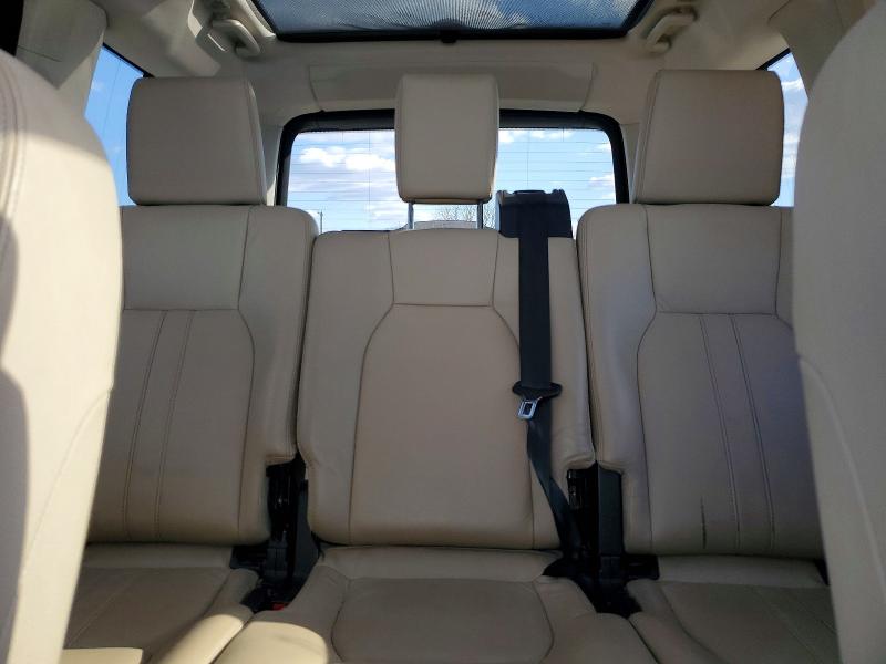 Photo 10 from auction – 2011 LAND ROVER LR4 HSE with VIN SALAG2D44BA557539
