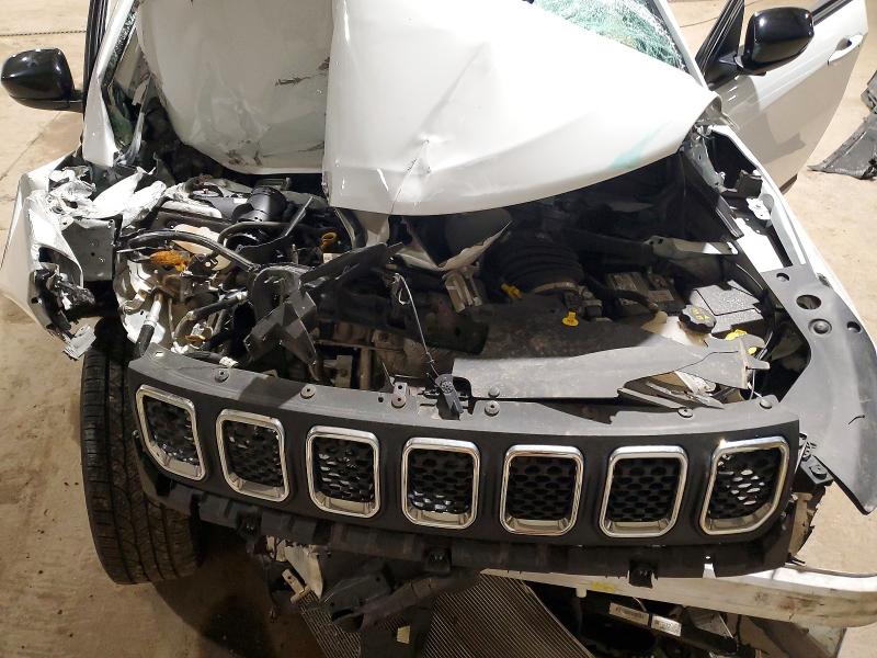 Photo 12 from auction – 2024 JEEP COMPASS with VIN 3C4NJDBN3RT598863