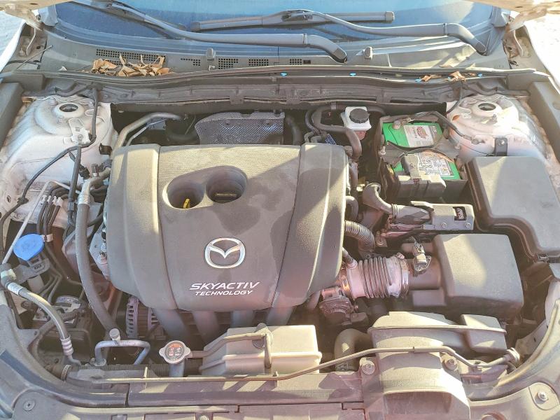Photo 11 from auction – 2018 MAZDA 3 TOURING with VIN 3MZBN1V35JM216697
