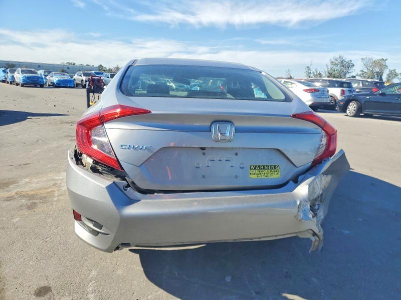 Photo 6 from auction – 2019 HONDA CIVIC with VIN 19XFC2F60KE036063