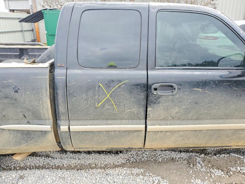 Photo 10 from auction – 2000 GMC NEW SIERRA with VIN 2GTEC19T4Y1370271