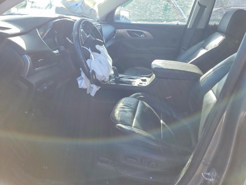 Photo 7 from auction – 2018 CHEVROLET TRAVERSE with VIN 1GNERHKW2JJ194562