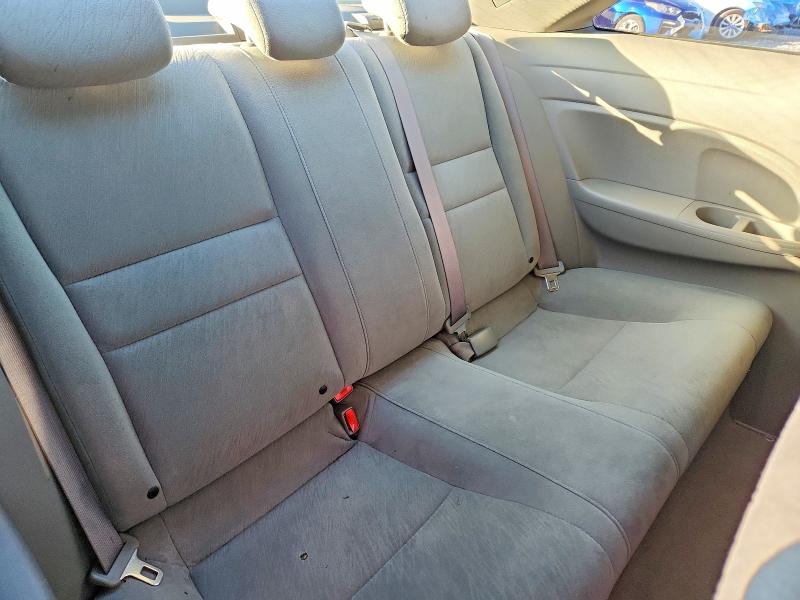Photo 10 from auction – 2008 HONDA CIVIC LX with VIN 2HGFG12688H529492