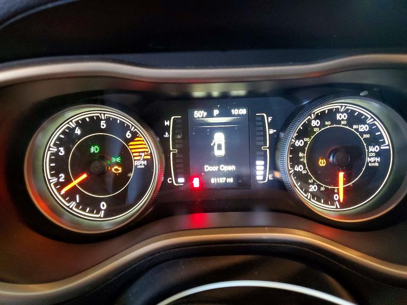 Photo 9 from auction – 2018 JEEP CHEROKEE L with VIN 1C4PJLCB3JD590344