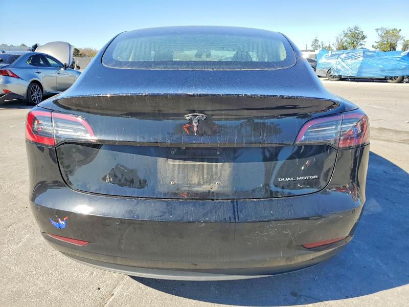 Photo 6 from auction – 2018 TESLA MODEL 3 with VIN 5YJ3E1EB5JF093972