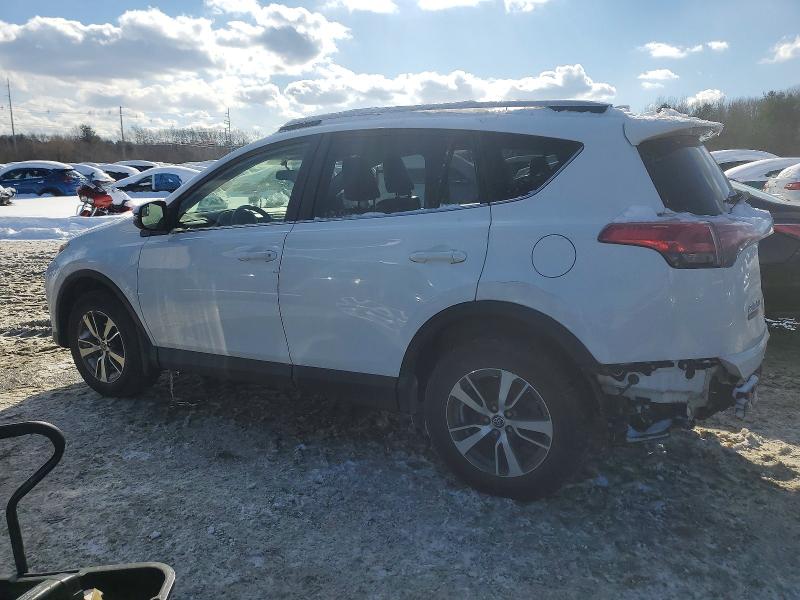 Photo 2 from auction – 2016 TOYOTA RAV4 XLE with VIN JTMRFREV9GD184078