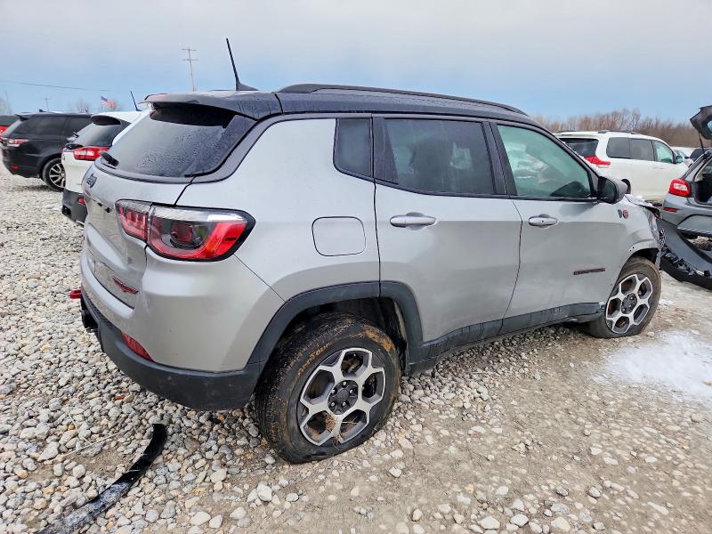 Photo 3 from auction – 2022 JEEP COMPASS TR with VIN 3C4NJDDBXNT101305