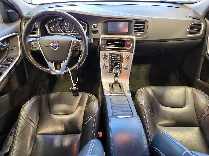 Photo 8 from auction – 2018 VOLVO V60 T5 DYN with VIN YV140MEL6J2392185