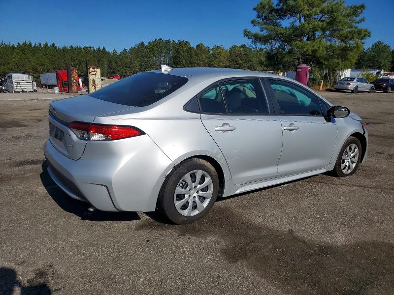 Photo 3 from auction – 2020 TOYOTA COROLLA LE with VIN 5YFEPRAE7LP055572