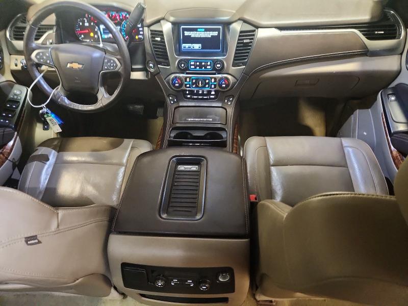 Photo 8 from auction – 2016 CHEVROLET SUBURBAN with VIN 1GNSKJKC8GR464375
