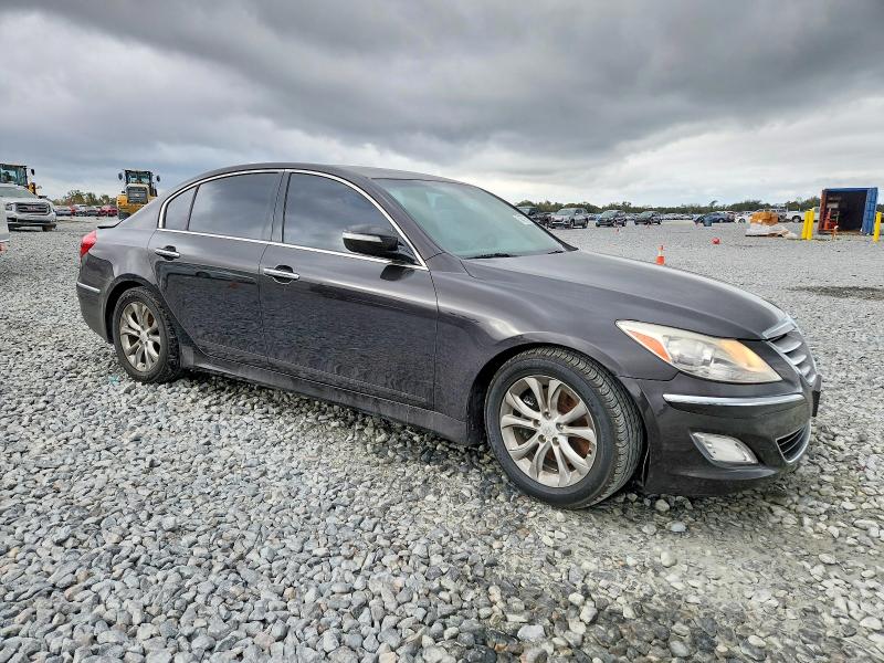 صورة رقم 4 من المزاد - 2013 HYUNDAI GENESIS 3. مع VIN KMHGC4DD0DU254635