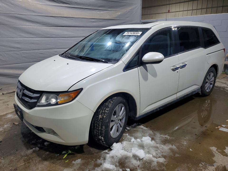 Photo 1 from auction – 2017 HONDA ODYSSEY with VIN 5FNRL5H63HB015447