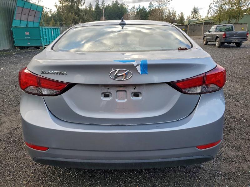 Photo 6 from auction – 2016 HYUNDAI ELANTRA SE with VIN 5NPDH4AE9GH674091